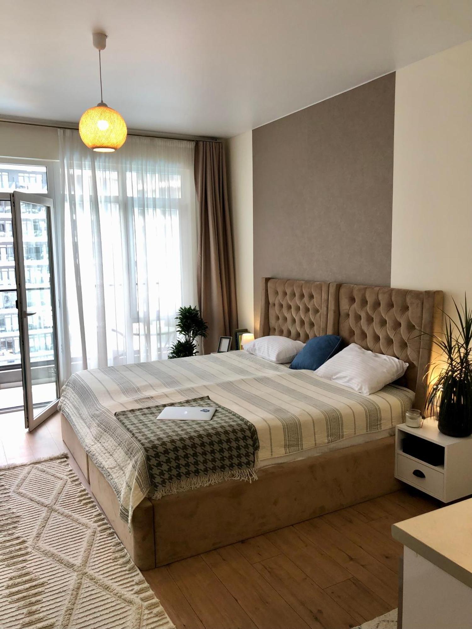 White Apartment Batumi Exterior foto